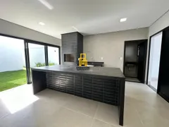 Casa com 3 Quartos à venda, 286m² no Alto Umuarama, Uberlândia - Foto 2