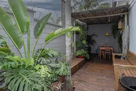 Sobrado com 3 Quartos à venda, 104m² no Jardim Guapore, Maringá - Foto 3