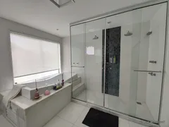 Casa de Condomínio com 5 Quartos para alugar, 660m² no Barra da Tijuca, Rio de Janeiro - Foto 23