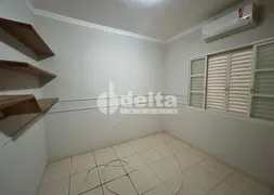 Casa com 3 Quartos à venda, 230m² no Cidade Jardim, Uberlândia - Foto 9
