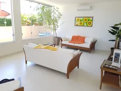 Casa com 4 Quartos à venda, 325m² no PRAIA DE MARANDUBA, Ubatuba - Foto 5