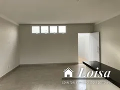 Casa com 2 Quartos à venda, 151m² no Jardim Canaã, Uberlândia - Foto 2