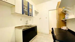 Apartamento com 2 Quartos à venda, 72m² no Independência, Porto Alegre - Foto 4