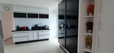 Apartamento com 3 Quartos à venda, 152m² no Loteamento Balneario Camburi, Caraguatatuba - Foto 6