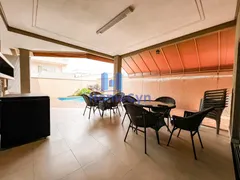 Casa com 3 Quartos à venda, 216m² no Jardins Lisboa, Goiânia - Foto 4