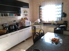 Sobrado com 3 Quartos à venda, 148m² no Jardim Macarenko, Sumaré - Foto 18