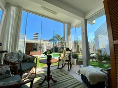 Casa com 3 Quartos à venda, 205m² no Laranjal, Pelotas - Foto 6