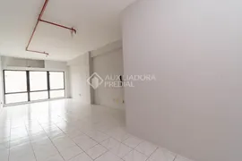 Conjunto Comercial / Sala para alugar, 34m² no Centro Histórico, Porto Alegre - Foto 2