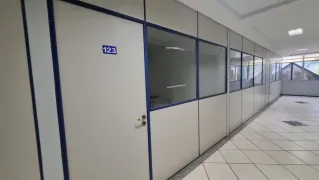 Conjunto Comercial / Sala para alugar, 28m² no Centro, Joinville - Foto 6