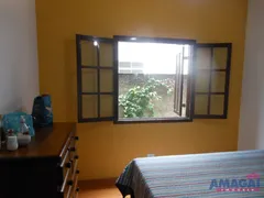 Casa com 4 Quartos à venda, 180m² no Parque California, Jacareí - Foto 6