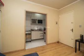 Apartamento com 1 Quarto para alugar, 42m² no Passo da Areia, Porto Alegre - Foto 11