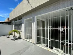 Casa Comercial com 3 Quartos para alugar, 216m² no São José, Aracaju - Foto 2