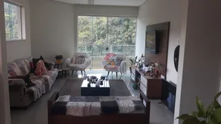 Casa com 3 Quartos à venda, 185m² no Centro, Nova Lima - Foto 2