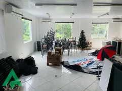 Conjunto Comercial / Sala para alugar, 128m² no Ponta Aguda, Blumenau - Foto 3