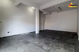 Loja / Salão / Ponto Comercial para alugar, 60m² no Vila Belo Horizonte, Divinópolis - Foto 2