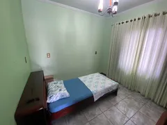 Sobrado com 5 Quartos à venda, 220m² no Iririú, Joinville - Foto 36