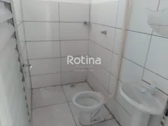 Casa com 3 Quartos para alugar, 40m² no Santa Rosa, Uberlândia - Foto 7