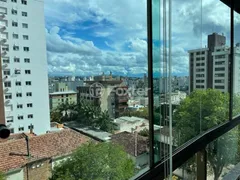 Apartamento com 3 Quartos à venda, 131m² no Petrópolis, Porto Alegre - Foto 4
