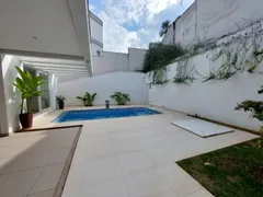 Casa de Condomínio com 3 Quartos à venda, 320m² no Granja Viana, Cotia - Foto 5