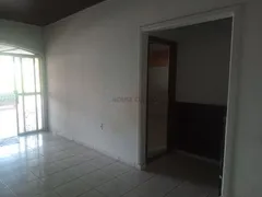 Casa com 3 Quartos à venda, 190m² no Nova Esperança, Cuiabá - Foto 9