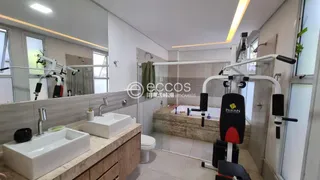 Casa de Condomínio com 3 Quartos à venda, 250m² no Nova Uberlandia, Uberlândia - Foto 17