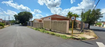Casa com 2 Quartos à venda, 200m² no Vila Yamada, Araraquara - Foto 3