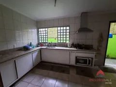 Casa com 3 Quartos à venda, 223m² no Jardim Uira, São José dos Campos - Foto 3
