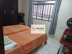 Casa com 5 Quartos à venda, 206m² no Novo Progresso, Contagem - Foto 12