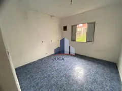 Casa com 1 Quarto para alugar, 40m² no Vila Assis Brasil, Mauá - Foto 2