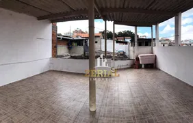 Sobrado com 9 Quartos à venda, 300m² no Nova Gerti, São Caetano do Sul - Foto 2