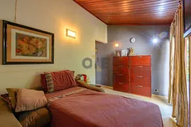 Casa de Condomínio com 4 Quartos à venda, 339m² no Granja Viana, Carapicuíba - Foto 21