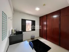 Casa com 3 Quartos à venda, 190m² no Tubalina, Uberlândia - Foto 10