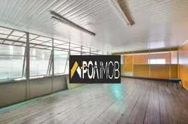 Prédio Inteiro para alugar, 760m² no Navegantes, Porto Alegre - Foto 15