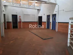 Casa Comercial à venda, 714m² no Centro, Uberlândia - Foto 6