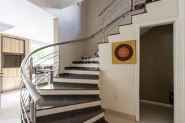 Casa de Condomínio com 3 Quartos para alugar, 180m² no Pedra Redonda, Porto Alegre - Foto 21