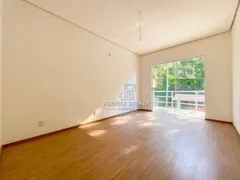 Casa com 4 Quartos à venda, 219m² no Granja Guarani, Teresópolis - Foto 12