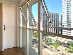 Conjunto Comercial / Sala à venda, 53m² no Centro Cívico, Curitiba - Foto 23