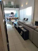 Casa com 4 Quartos à venda, 362m² no Morada da Colina, Uberlândia - Foto 2