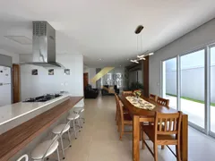 Casa de Condomínio com 4 Quartos à venda, 368m² no Loteamento Parque das Sapucaias, Campinas - Foto 12