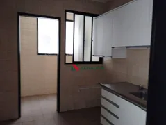 Apartamento com 3 Quartos à venda, 81m² no Jardim Lolata, Londrina - Foto 8
