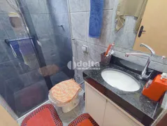 Casa com 5 Quartos à venda, 150m² no Jardim Canaã, Uberlândia - Foto 7