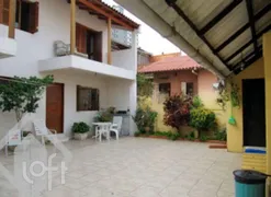 Casa com 5 Quartos à venda, 268m² no Glória, Porto Alegre - Foto 2