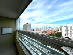 Apartamento com 3 Quartos à venda, 92m² no Barreiros, São José - Foto 3