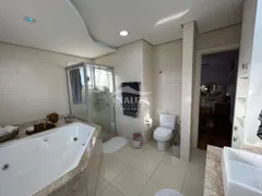 Casa de Condomínio com 3 Quartos à venda, 328m² no São Lucas, Viamão - Foto 18