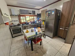 Casa com 3 Quartos à venda, 214m² no Vale dos Pinheiros, Nova Friburgo - Foto 26