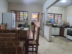 Sobrado com 4 Quartos à venda, 262m² no Pineville, Pinhais - Foto 6