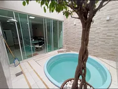 Casa com 3 Quartos à venda, 220m² no Brasil, Uberlândia - Foto 16