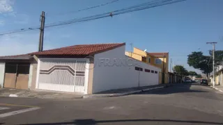Casa com 2 Quartos à venda, 180m² no Vila Zezé, Jacareí - Foto 1