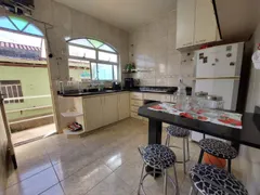Casa com 3 Quartos à venda, 222m² no Santa Helena, Belo Horizonte - Foto 5