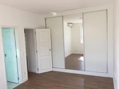 Casa com 3 Quartos à venda, 180m² no Jardim Primavera, Caraguatatuba - Foto 6